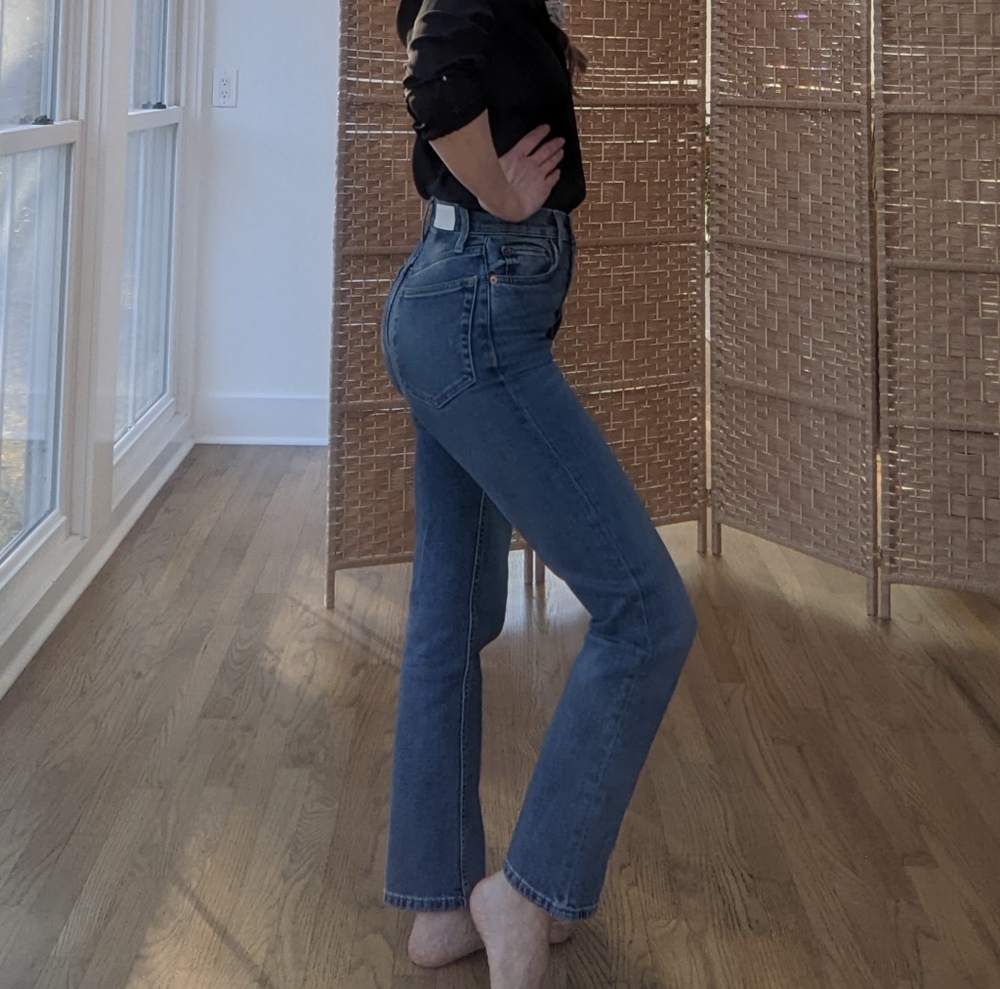 REDONE + Levi’s Women UltraHigh Rise Stovepipe Classic Fit Jeans 25 Contemporary
